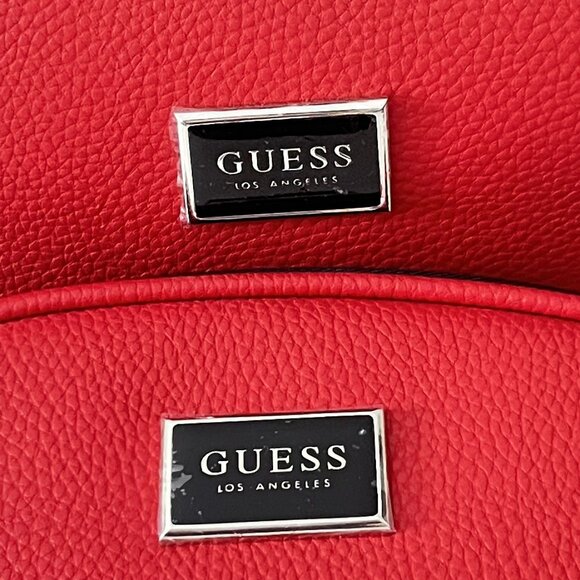 NEW GUESS Red Pebbled Faux Leather Travel Case & Makeup Bag Set - Picture 6 of 16